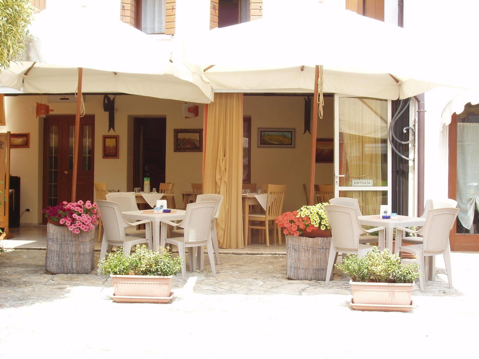 Locanda Ai Archi Di Andreola Monica Farra di Soligo Exterior photo